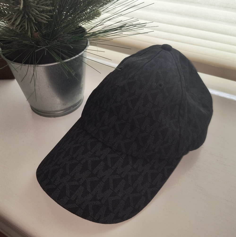 Michael Kors Jacquard Logo Cap, Black